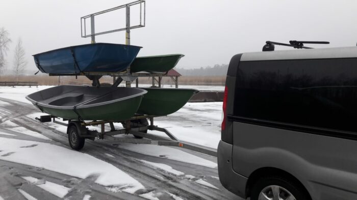 Starpsezonas akcija! Bezmaksas airu laivu piegāde.