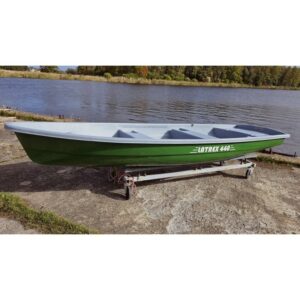 Airu laiva LATREX 440